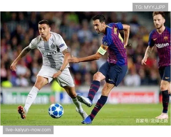 关键战中撕开防线直塞 贝克汉姆由翼锋转为组织者